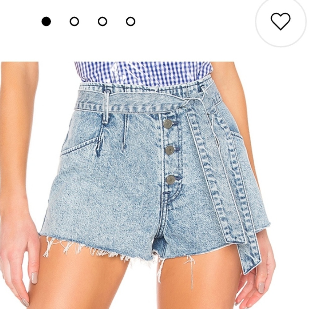 GRLFRND Daphne Short NWOT